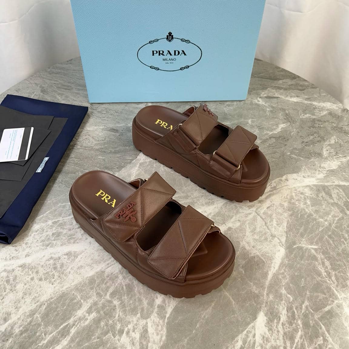 Slipper-107